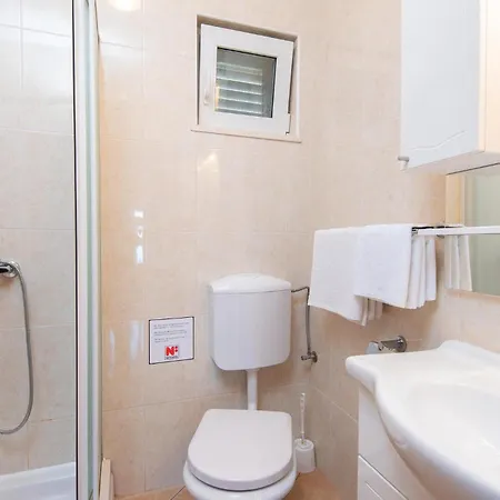 Kaljannovici Bb Ii Semesterbostad *