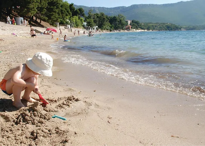 בית נופש Kaljannovici Bb Ii