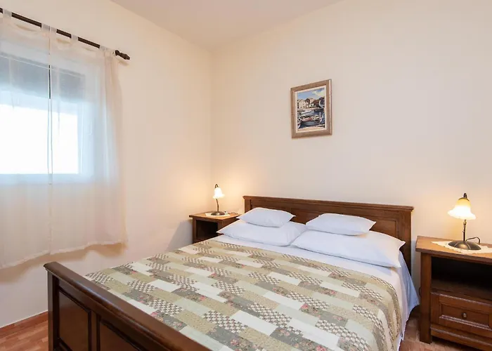 בית נופש Kaljannovici Bb Ii *