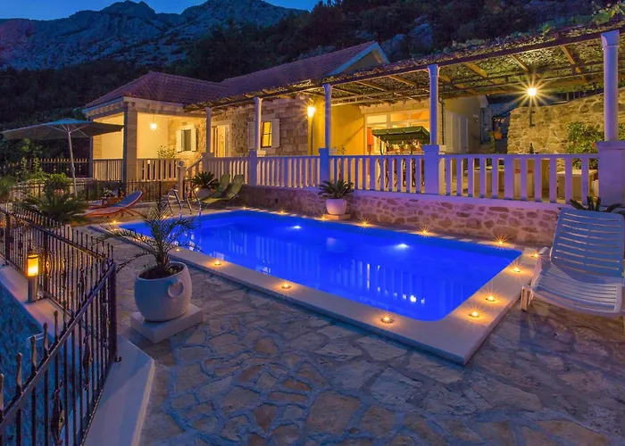 בית נופש Kaljannovici Bb Ii אורביץ